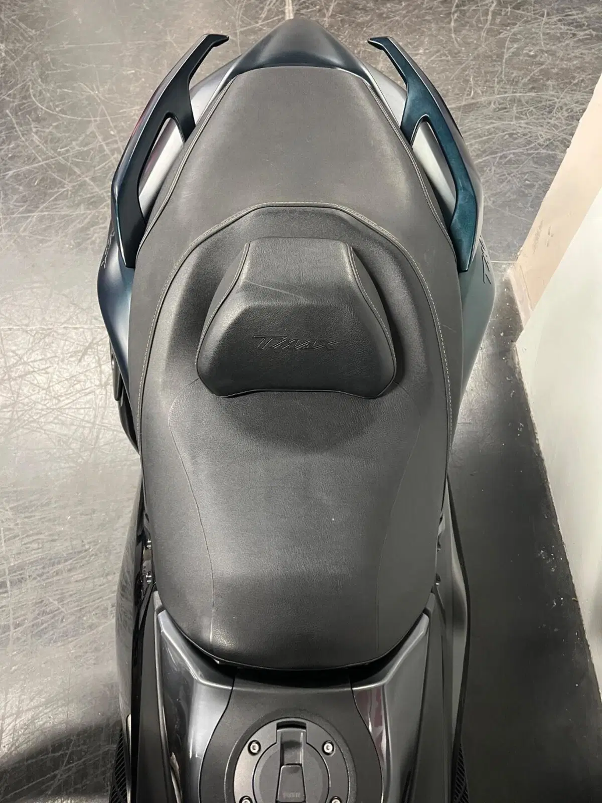 Yamaha T-Max 560 Tech Max (2022 - 24) (7)
