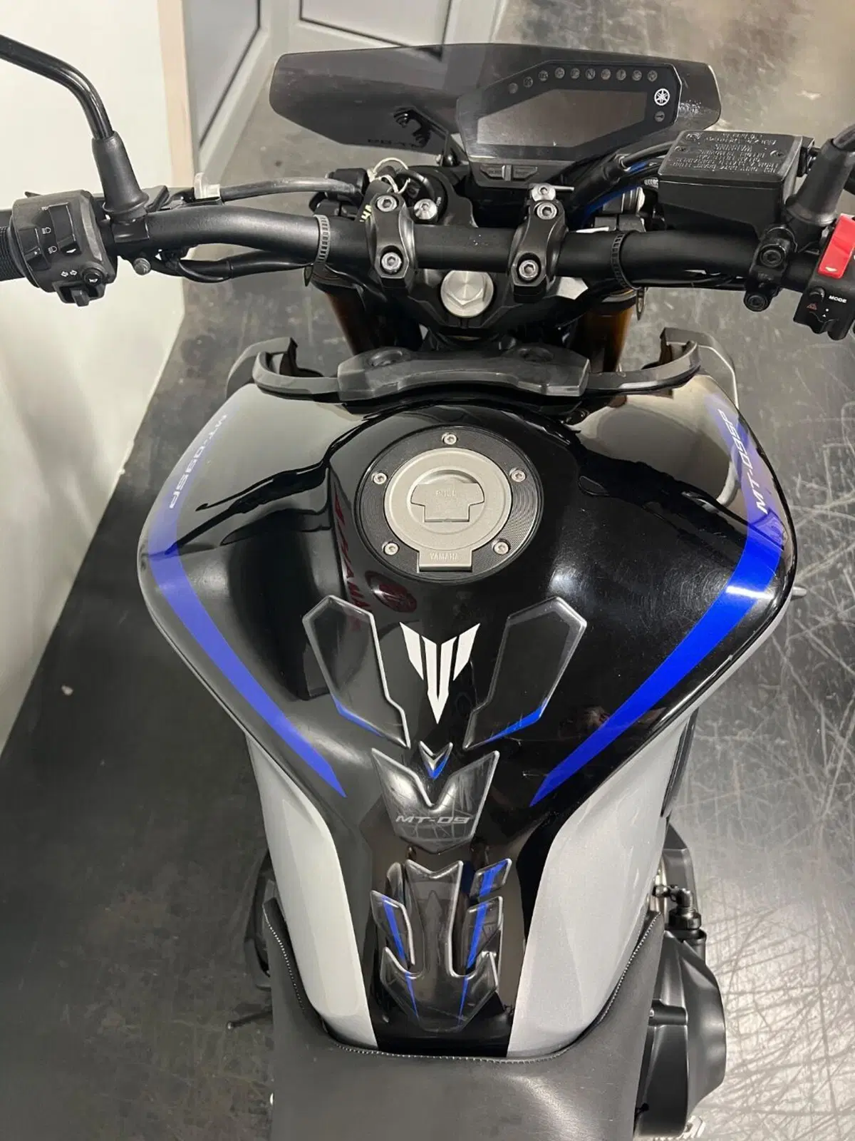 Yamaha MT-09 SP (2018 - 20) (9)