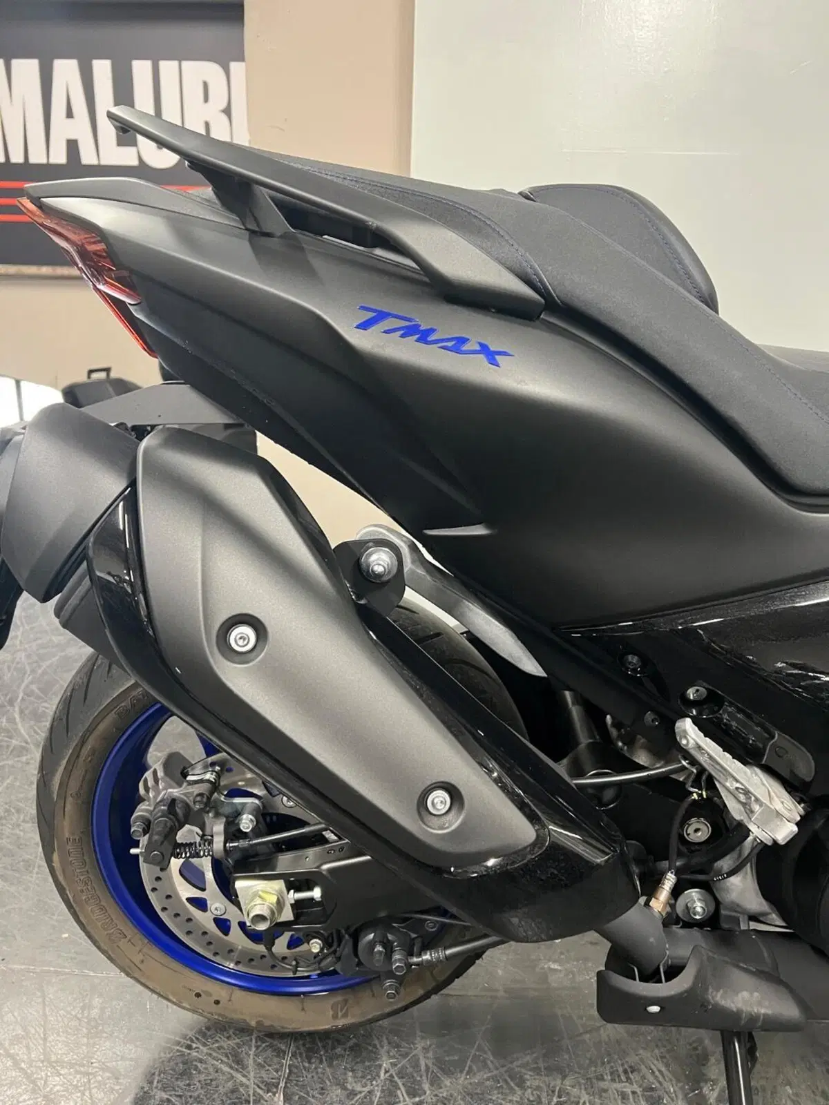 Yamaha T-Max 560 (2025 - 26) (5)