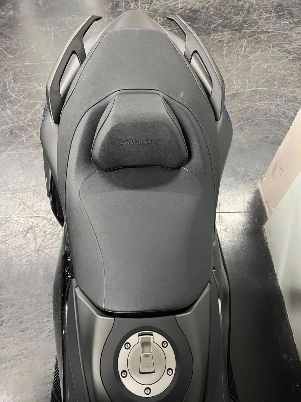 Yamaha T-Max 560 (2025 - 26) (7)