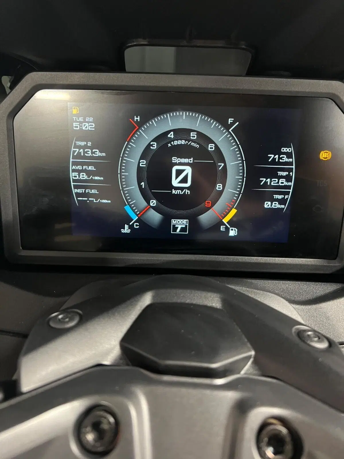 Yamaha T-Max 560 (2025 - 26) (9)