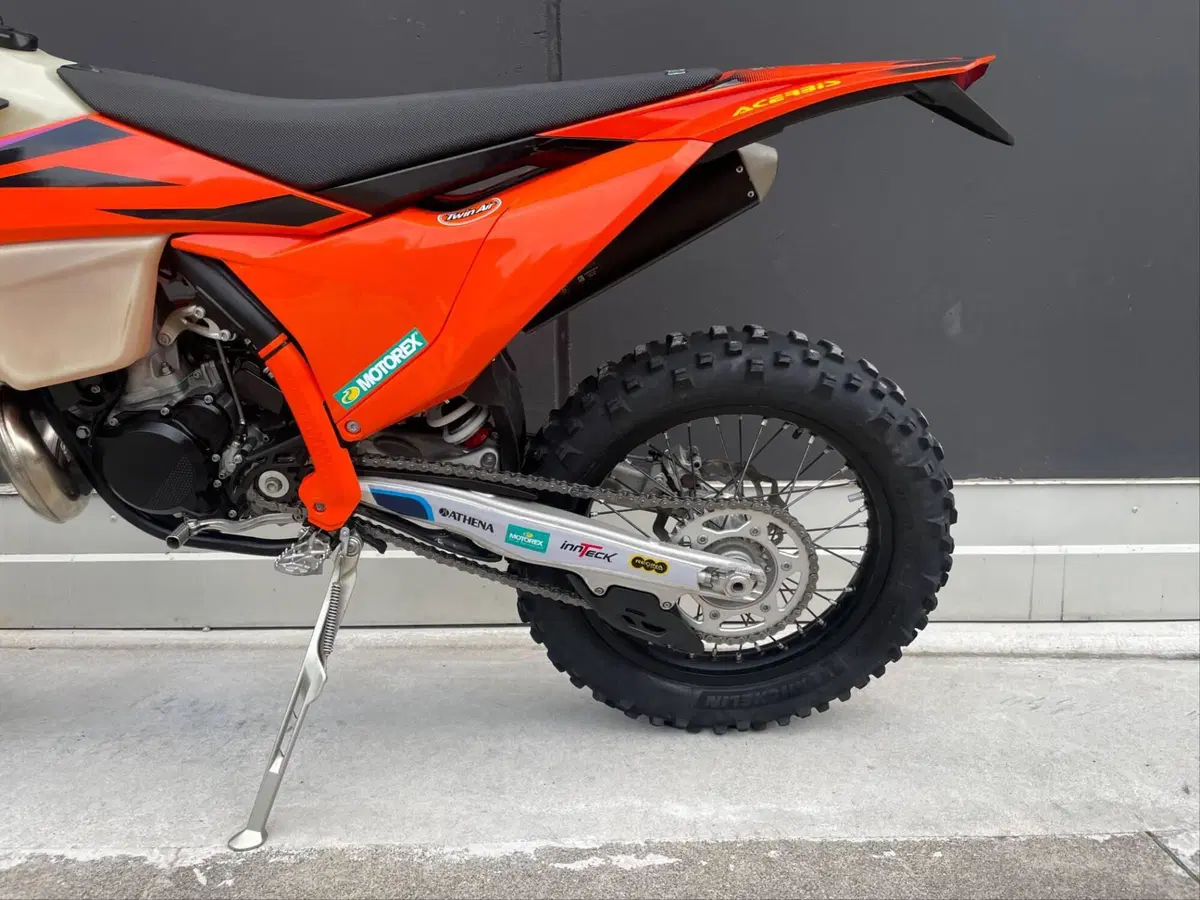 KTM 300 EXC TBI (2024) (5)