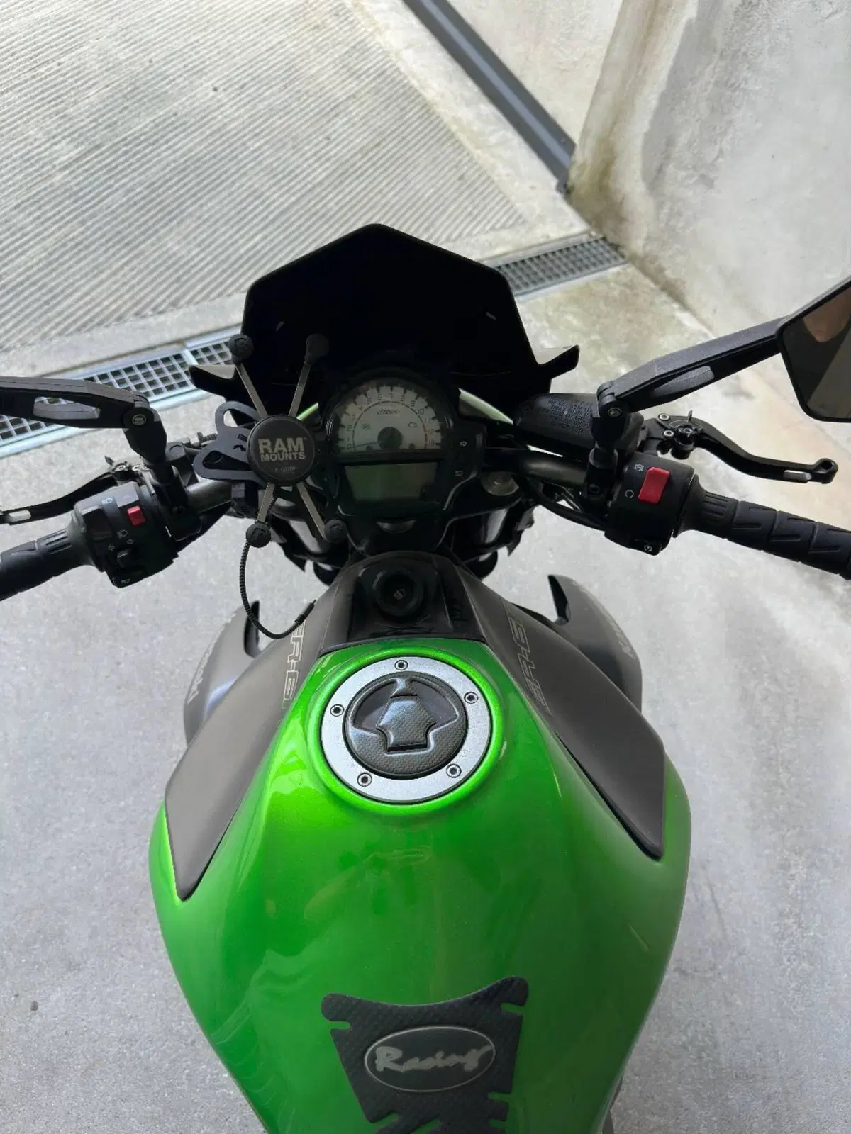 Kawasaki ER-6N ABS (2012 - 16) (3)