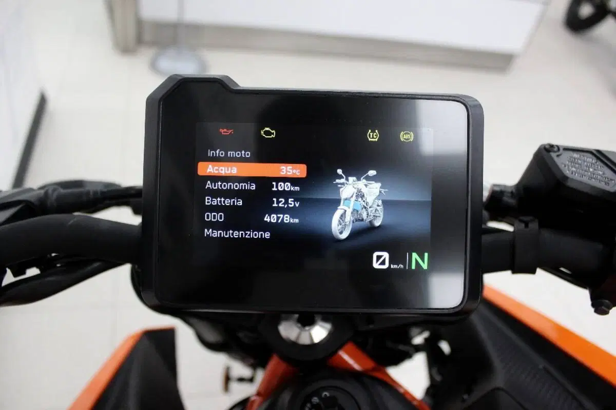 KTM 390 Duke (2026) (6)