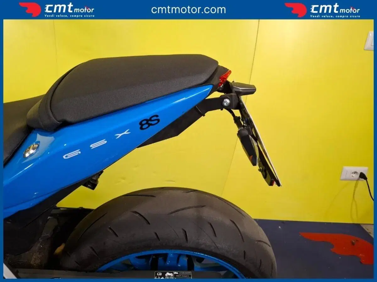 Suzuki GSX-8S (2023 - 24) (7)