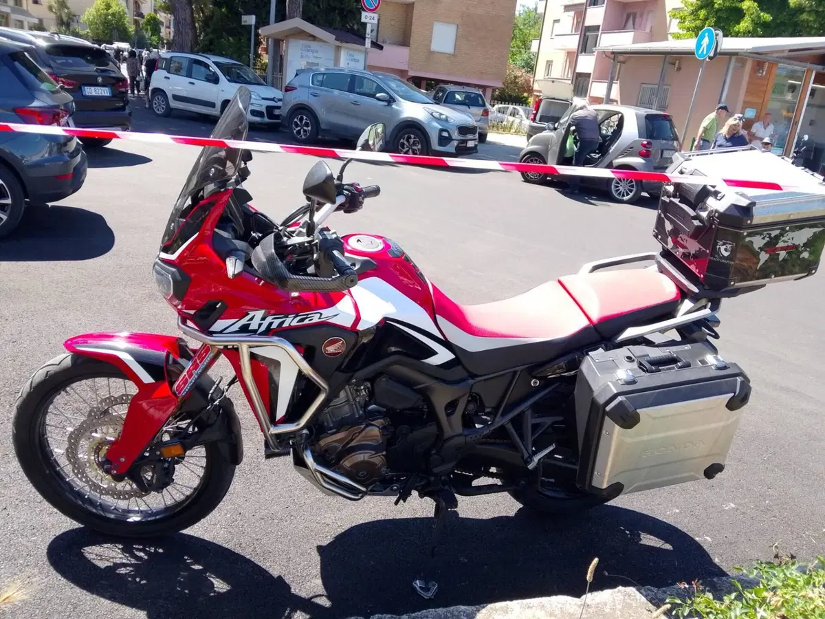 Honda Africa Twin CRF 1000L DCT (2018 - 19) (5)