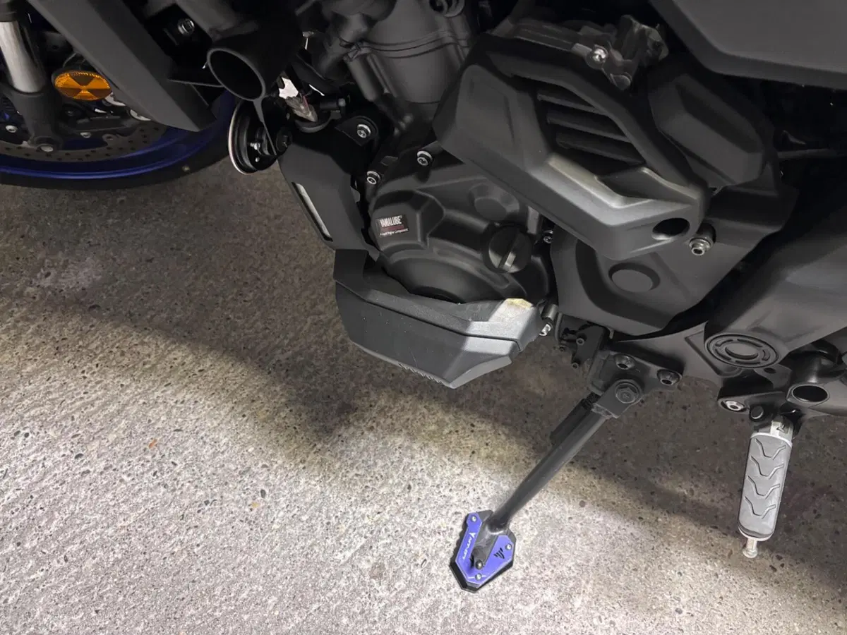 Yamaha MT-07 Y-AMT (2025 - 26) (5)