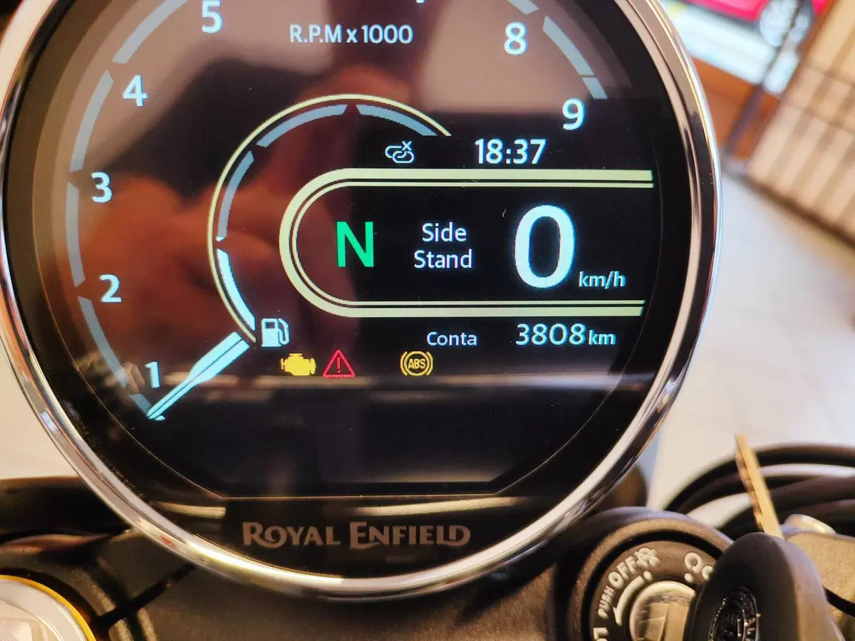 Royal Enfield Bear 650 (2025 - 26) (16)