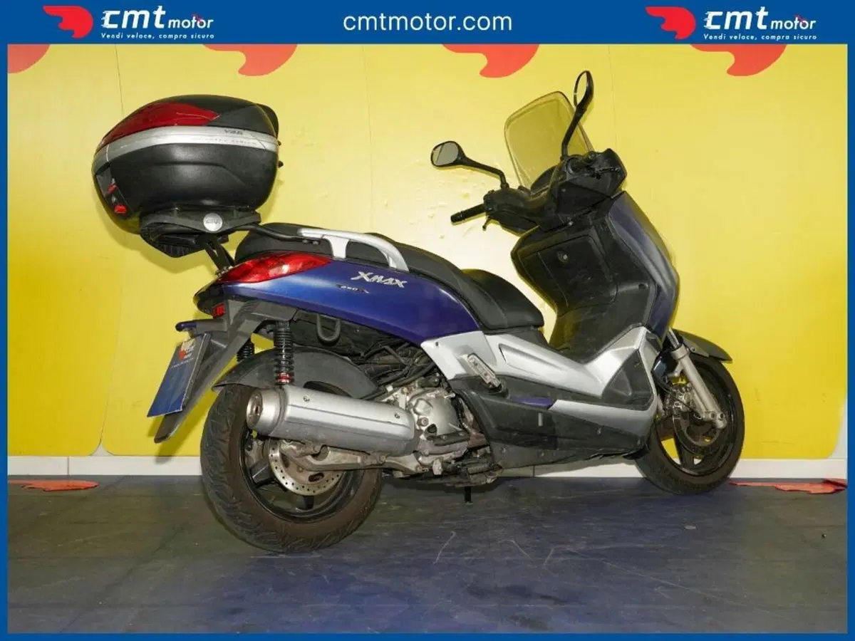 Yamaha X-Max 250 (2007 - 09) (3)