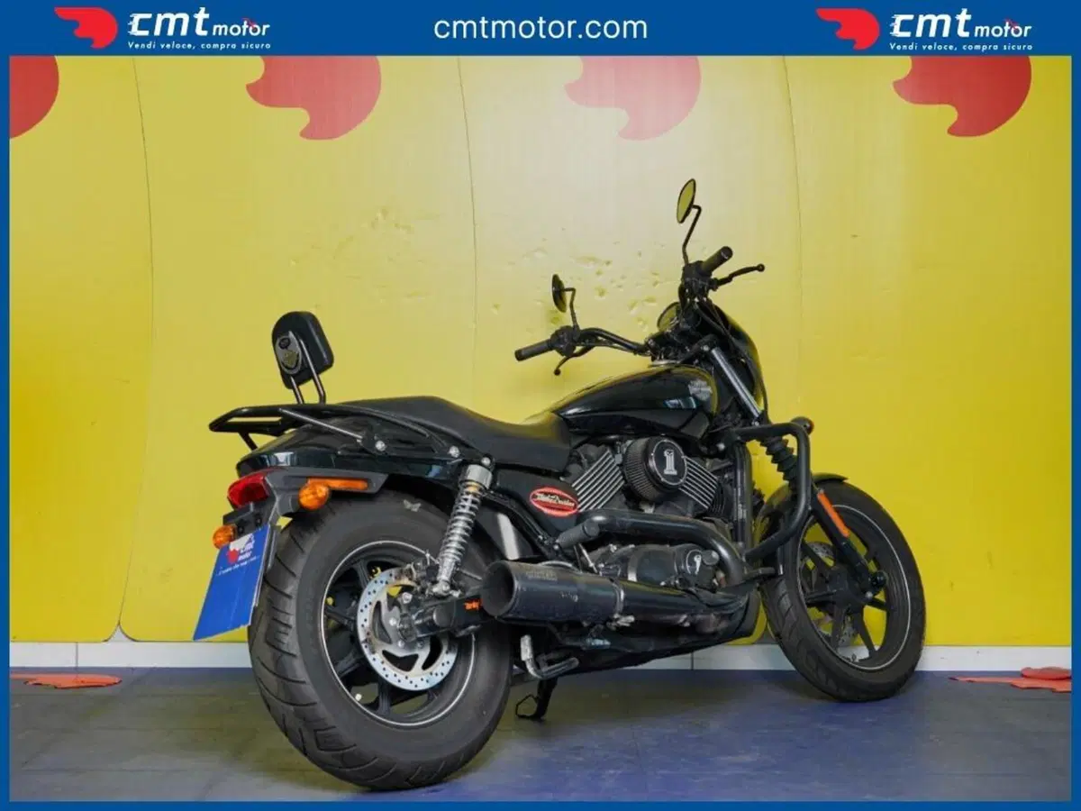 Harley-Davidson 883 Iron (2014 - 16) - XL 883N (3)