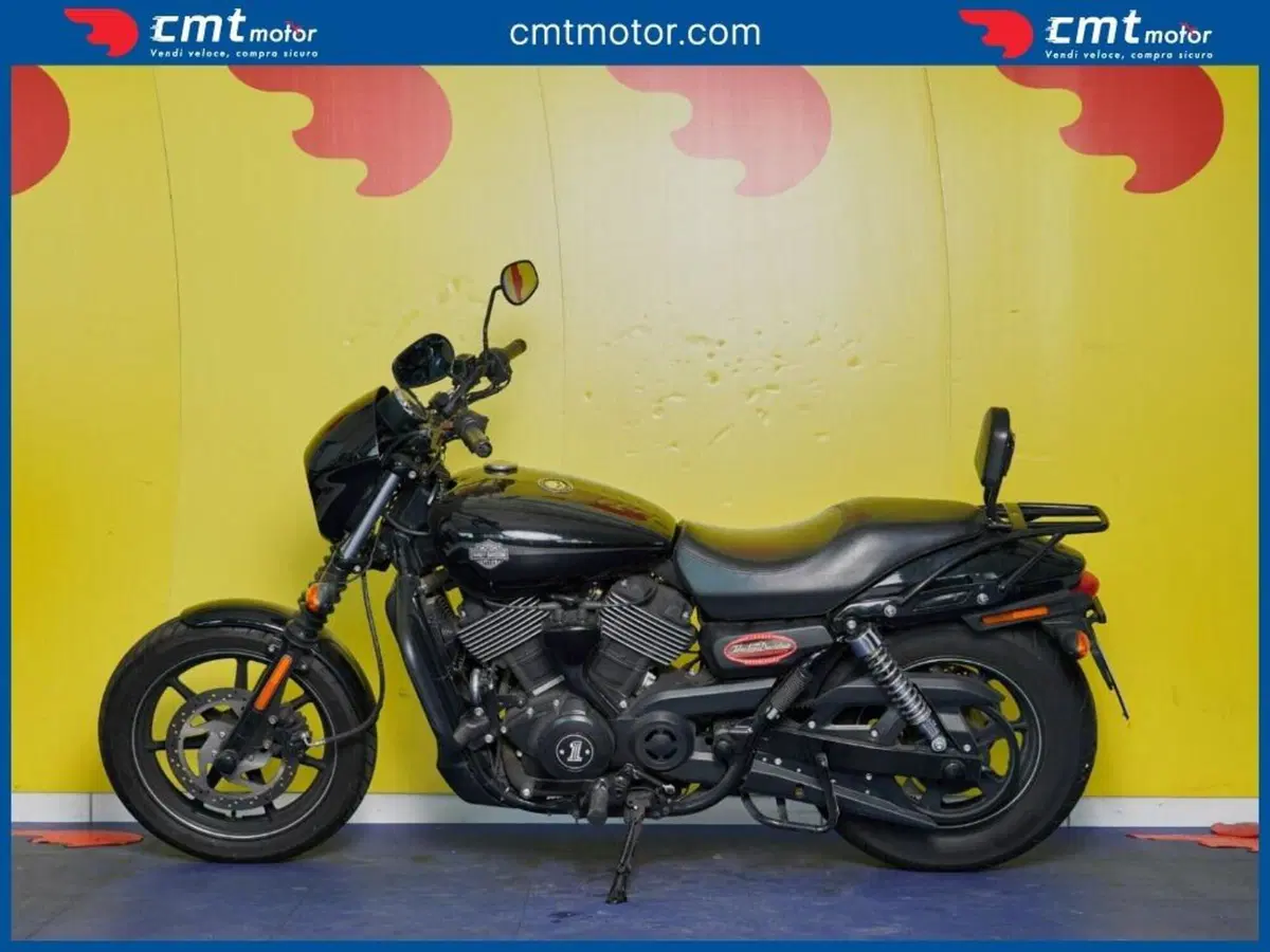 Harley-Davidson 883 Iron (2014 - 16) - XL 883N (4)