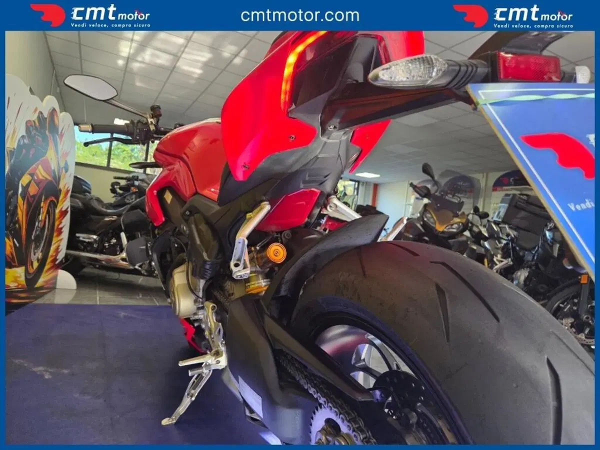 Ducati Streetfighter V4 1100 S (2021 - 22) (8)