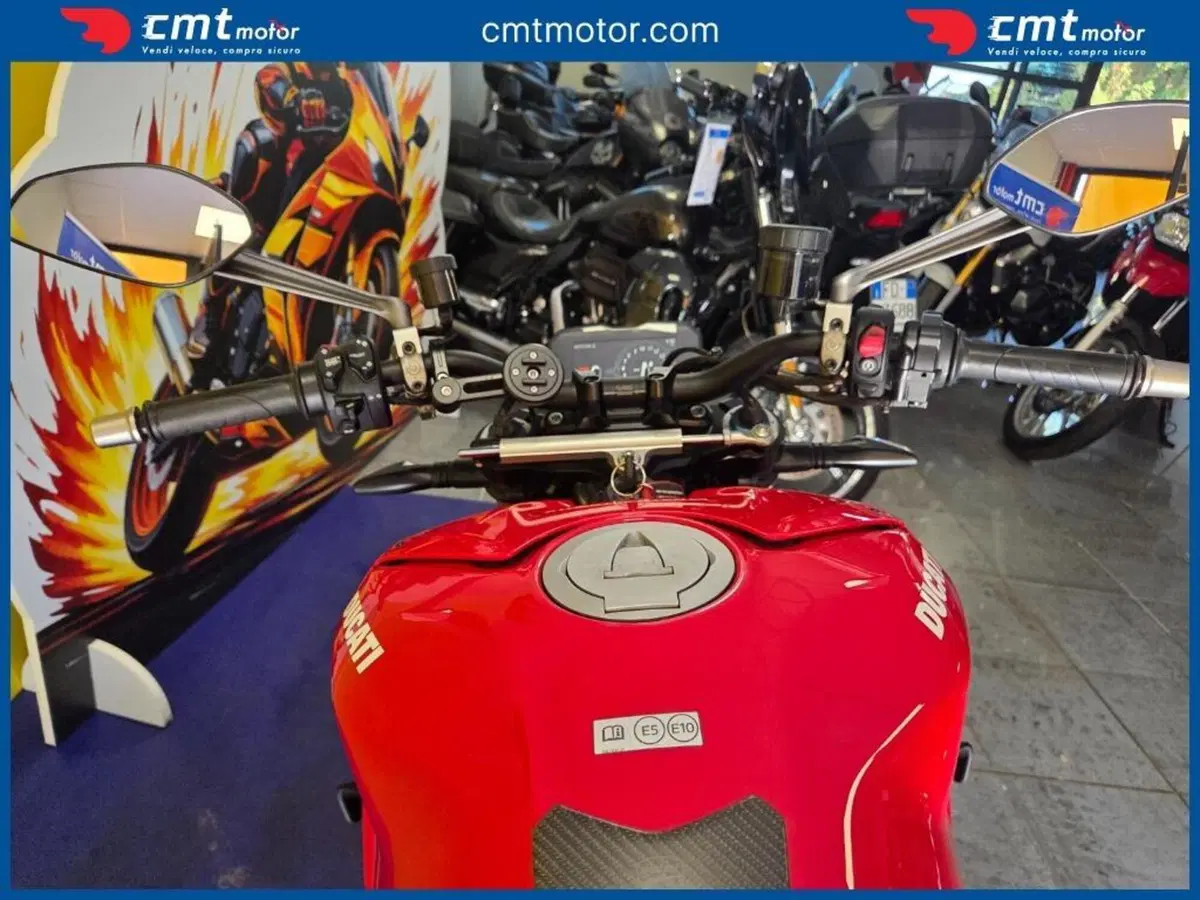 Ducati Streetfighter V4 1100 S (2021 - 22) (10)