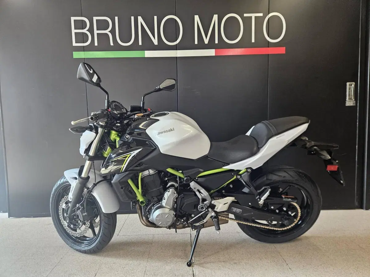 Kawasaki Z 650 (2017 - 19) (3)