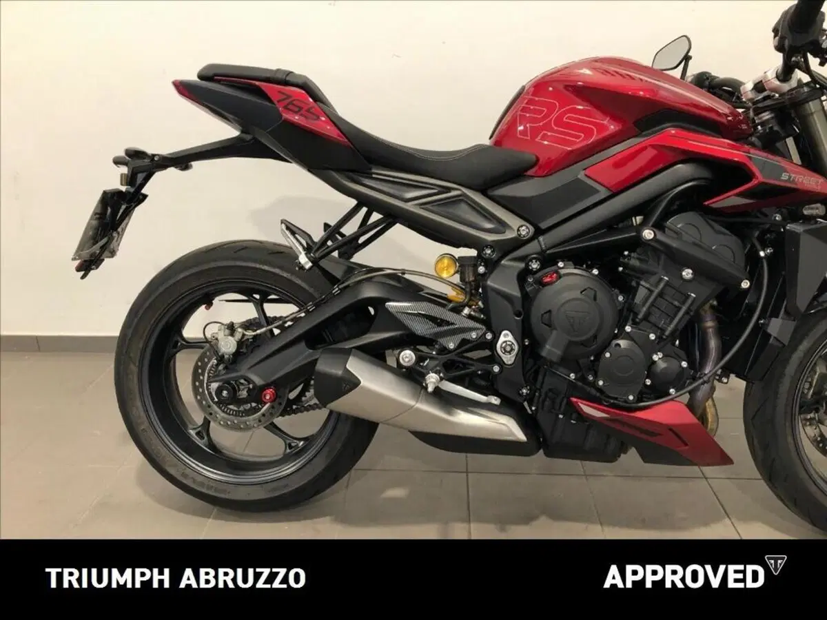 Triumph Street Triple 765 RS (2023 - 26) (8)