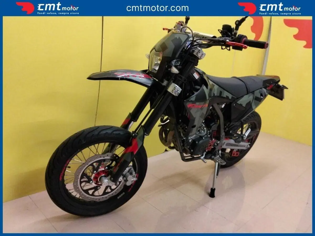 Fantic Motor XMF 125 Motard Performance 4T (2023 - 24) (14)