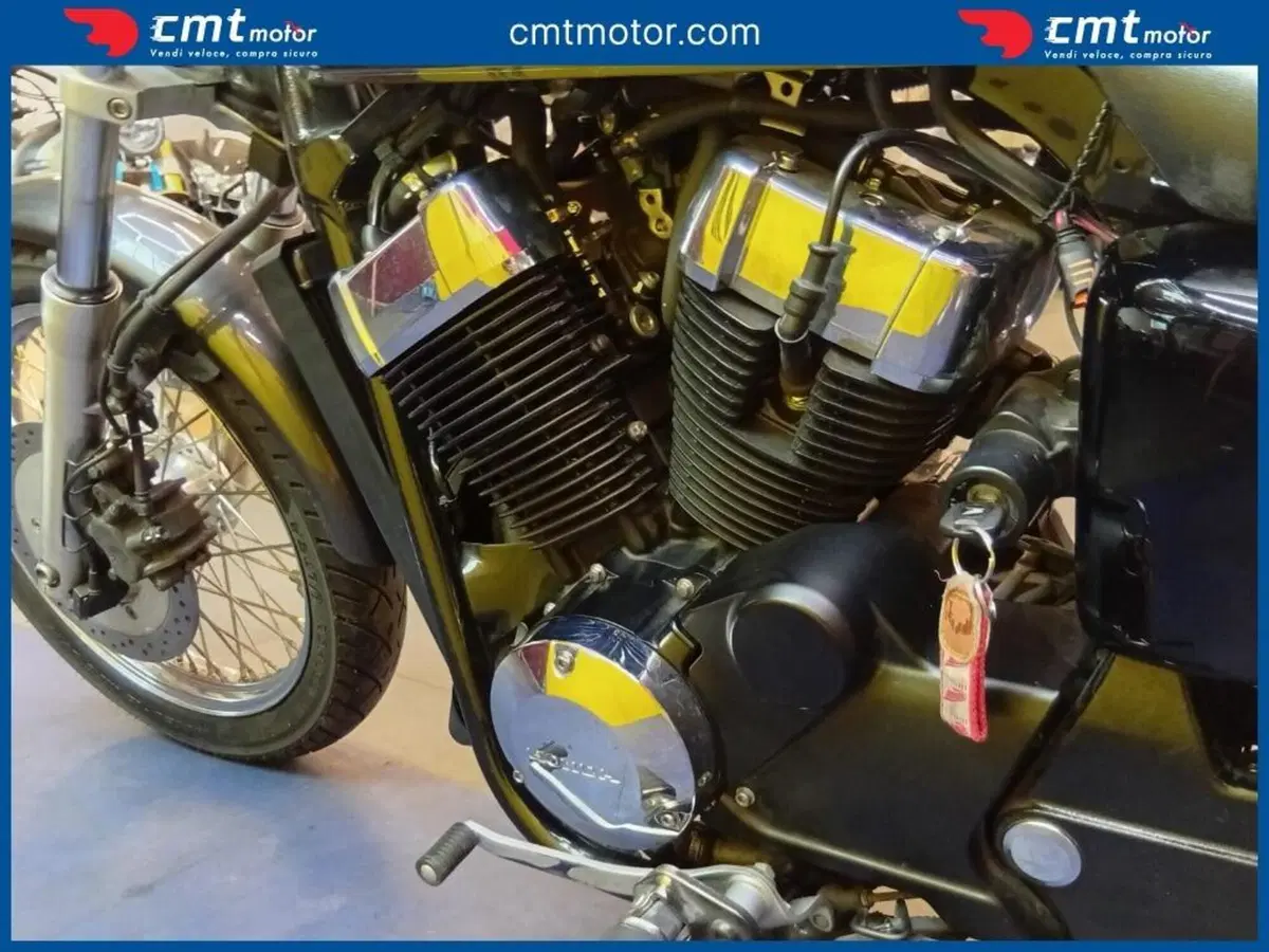 Honda VT 750S Shadow Black Spirit (12)