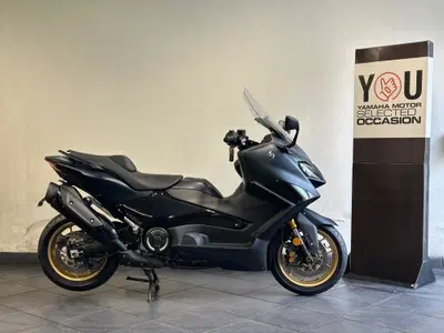 Yamaha T-Max 560 Tech Max (2022 - 24) usata