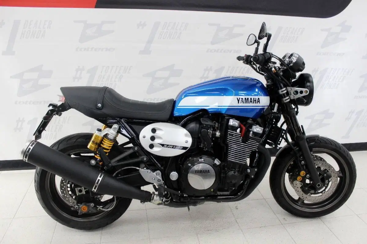 Yamaha XJR 1300 (2015 - 17) (2)