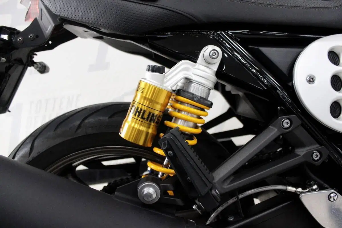 Yamaha XJR 1300 (2015 - 17) (6)
