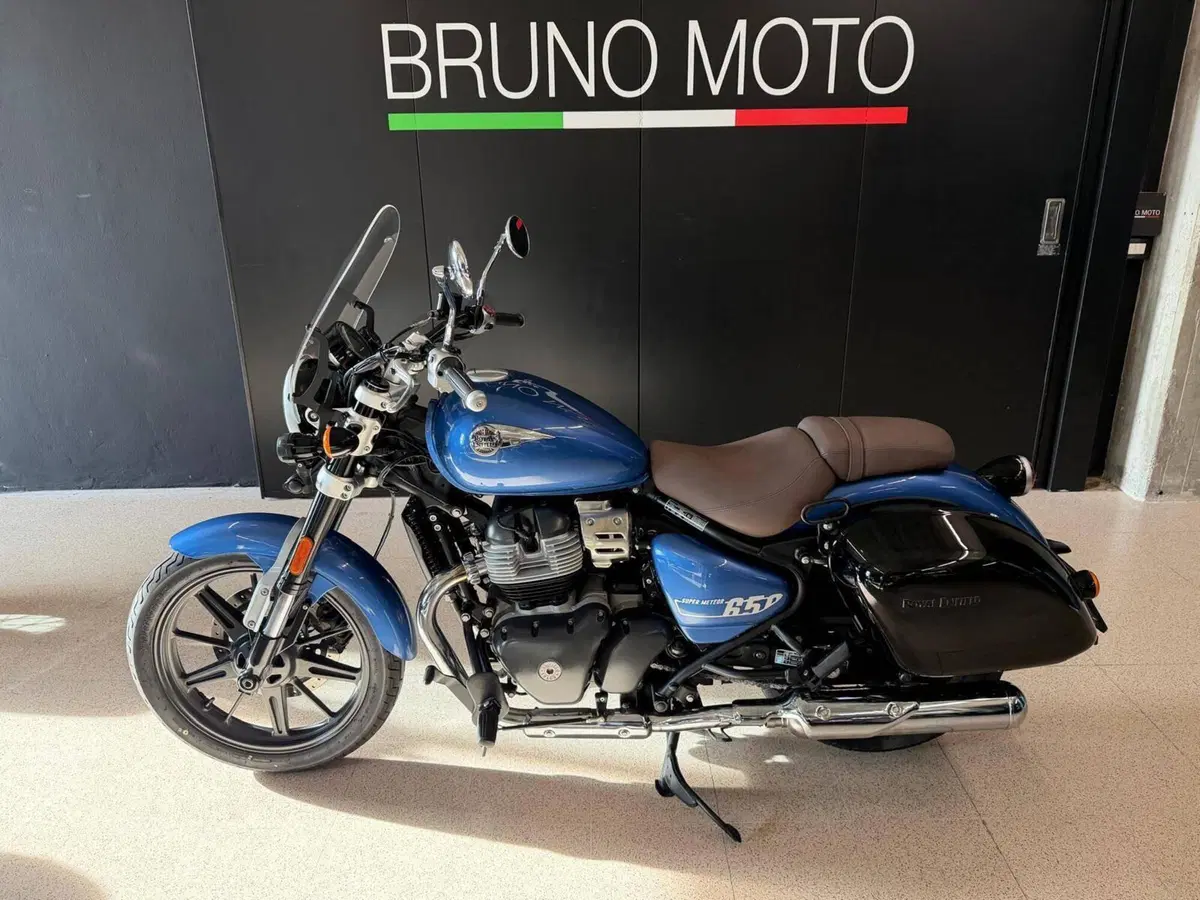 Royal Enfield Super Meteor 650 (2023 - 26) (2)