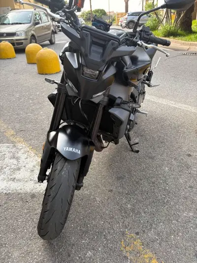 Yamaha MT-09 (2024 - 26) usata