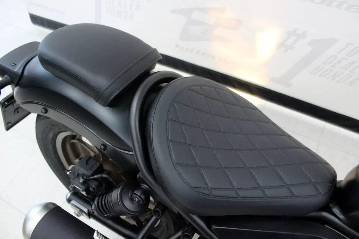 Honda CMX 500 Rebel + Special Edition (2025 - 26) (5)