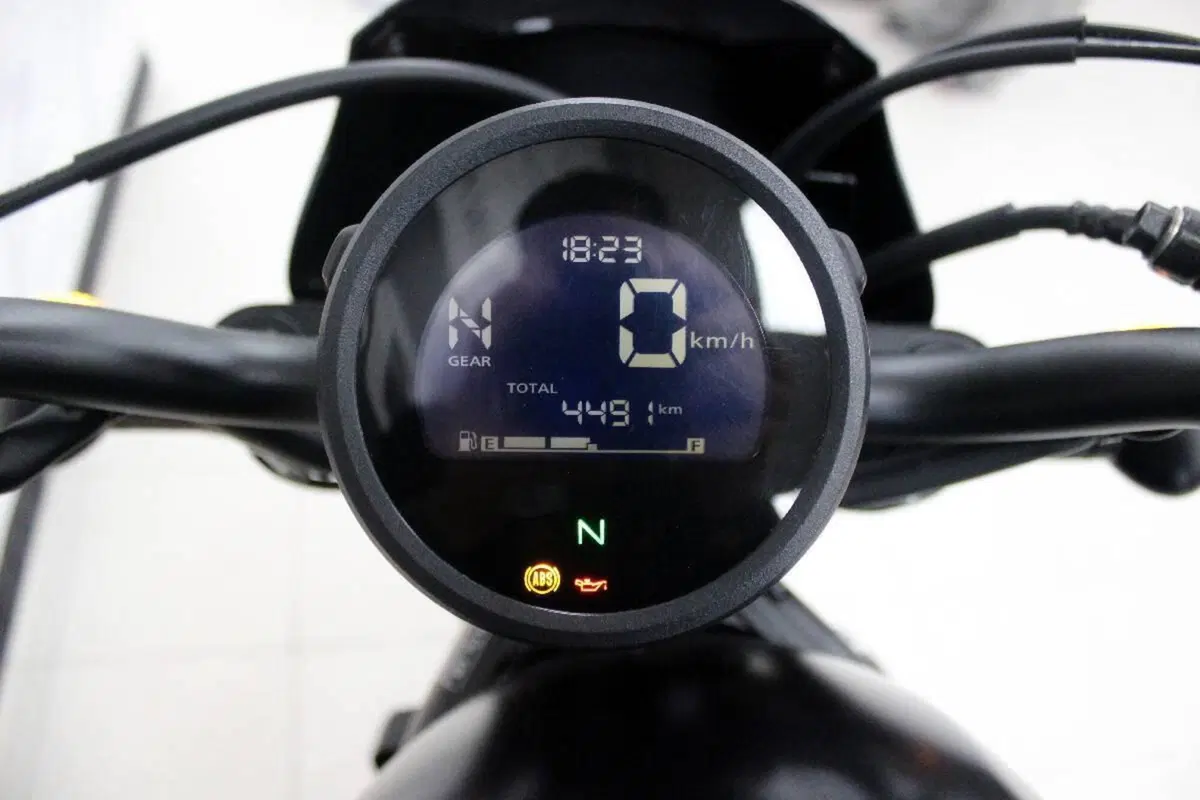 Honda CMX 500 Rebel + Special Edition (2025 - 26) (6)