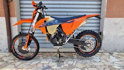 KTM 350 EXC-F (2023) usata