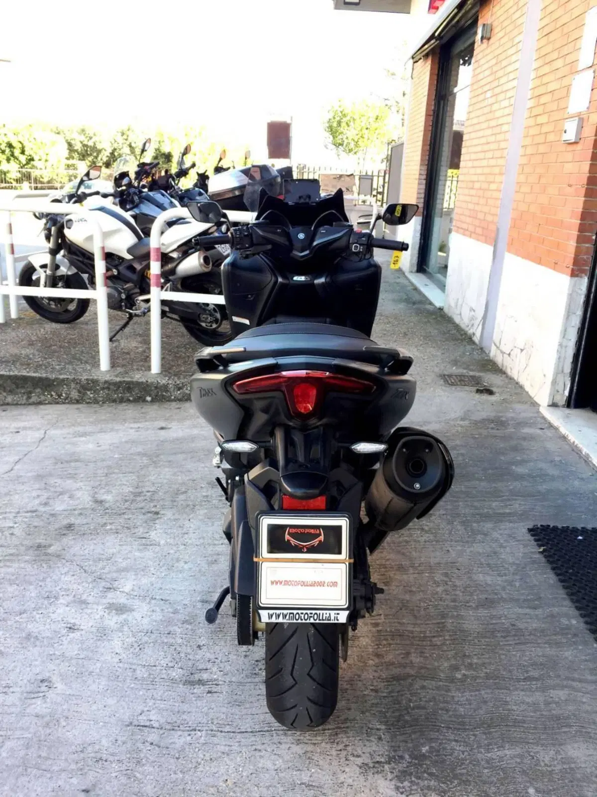 Yamaha T-Max 560 Tech Max (2021) (7)