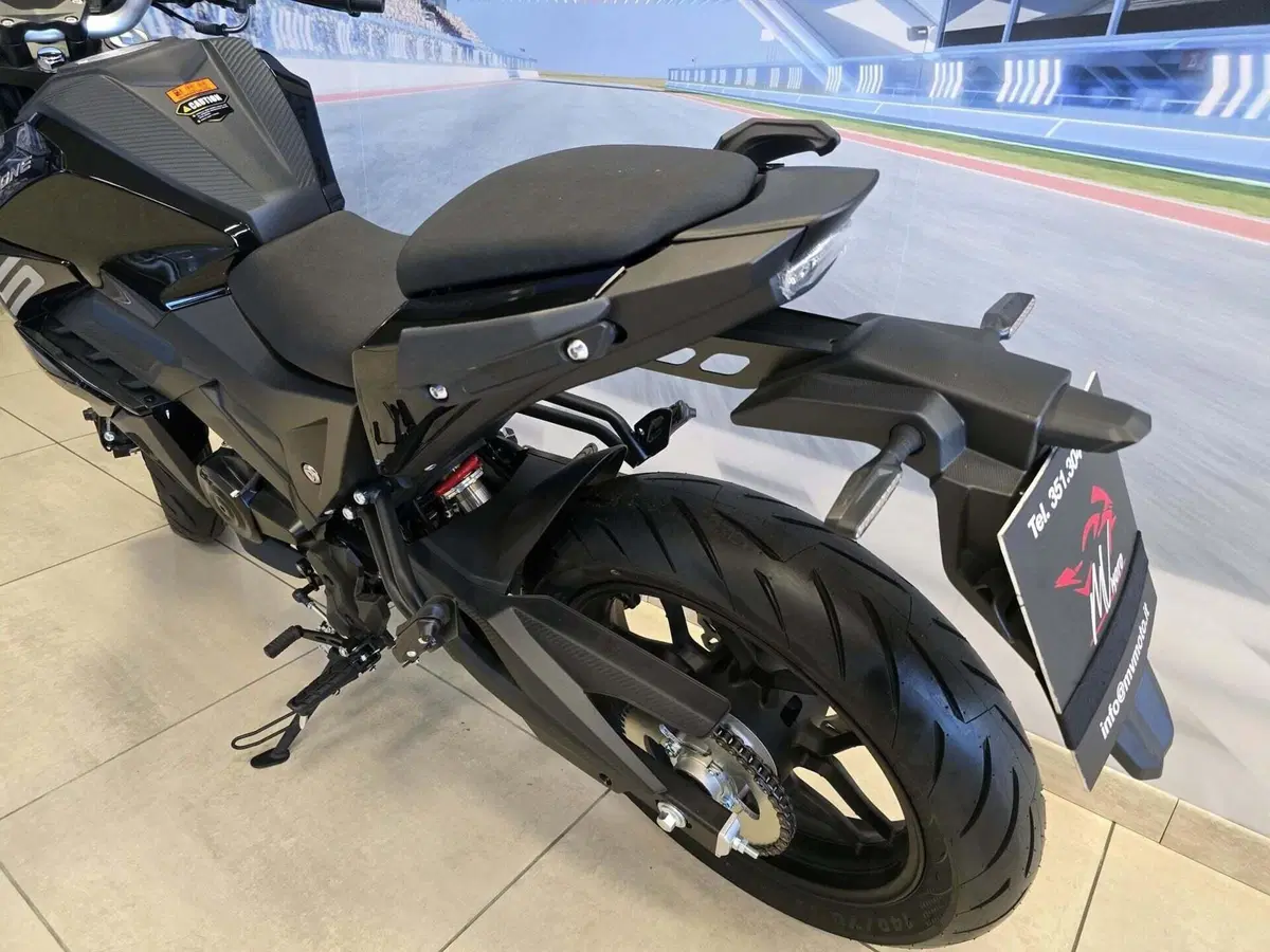 Cyclone Battlo 5S (2025 - 26) (11)