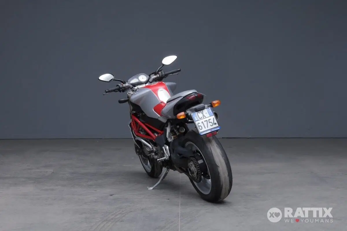 MV Agusta Brutale 910 S (2005 - 11) (5)