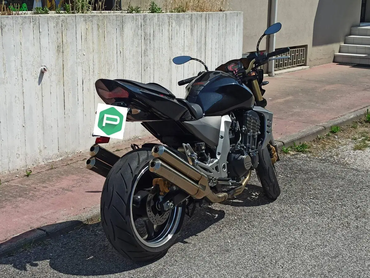 Kawasaki Z 1000 (2003 - 06) (5)