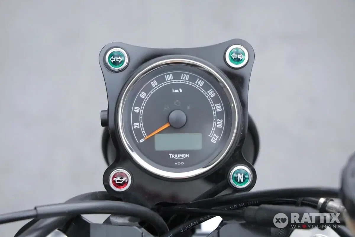 Triumph Bonneville (2007 - 16) (13)