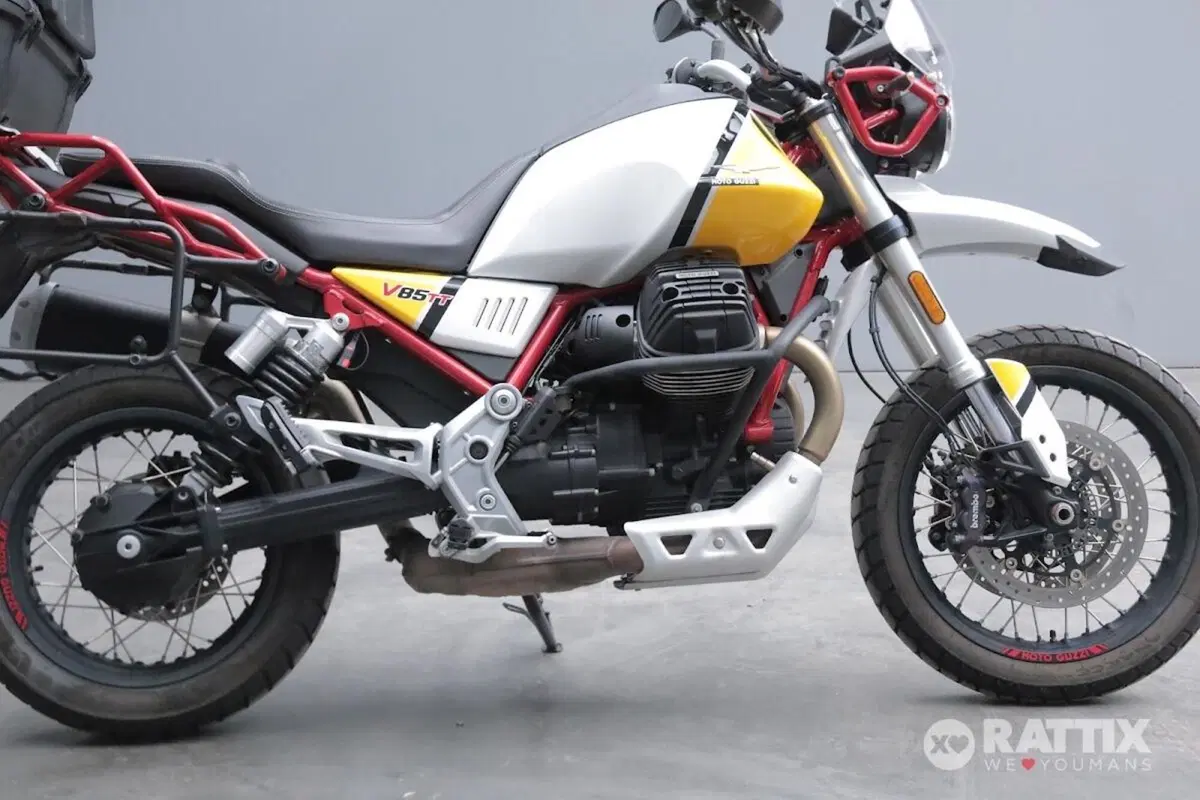 Moto Guzzi V85 TT Evocative Graphics (2019 - 20) (8)