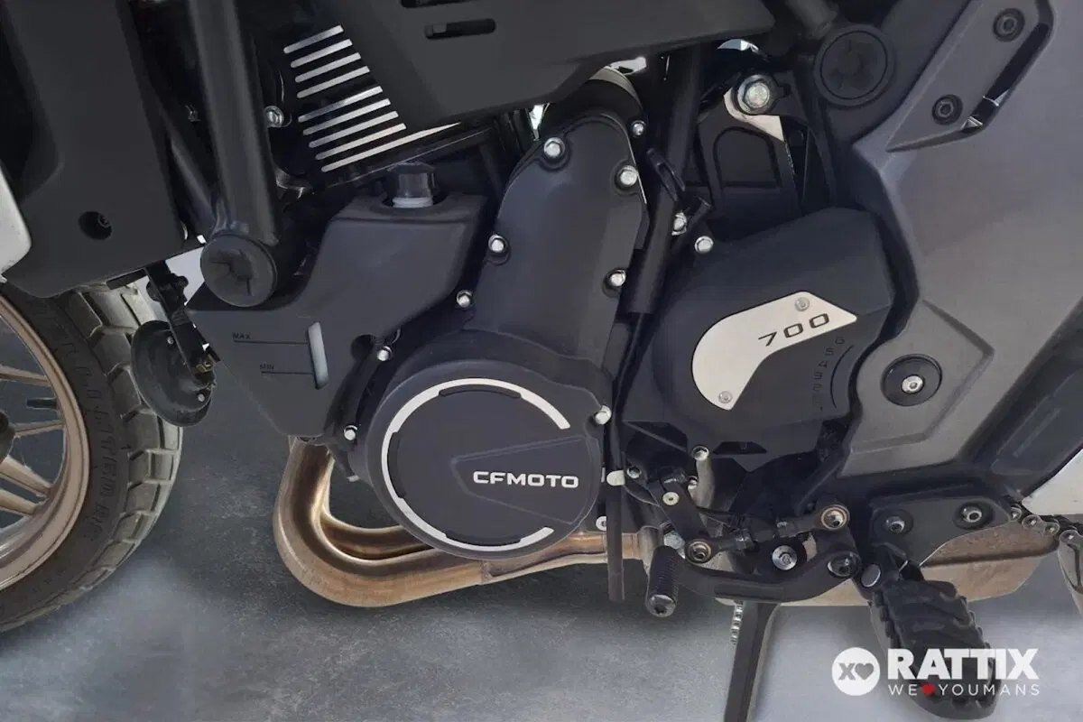 CFMOTO 700CL-X Heritage (2021 - 26) (9)