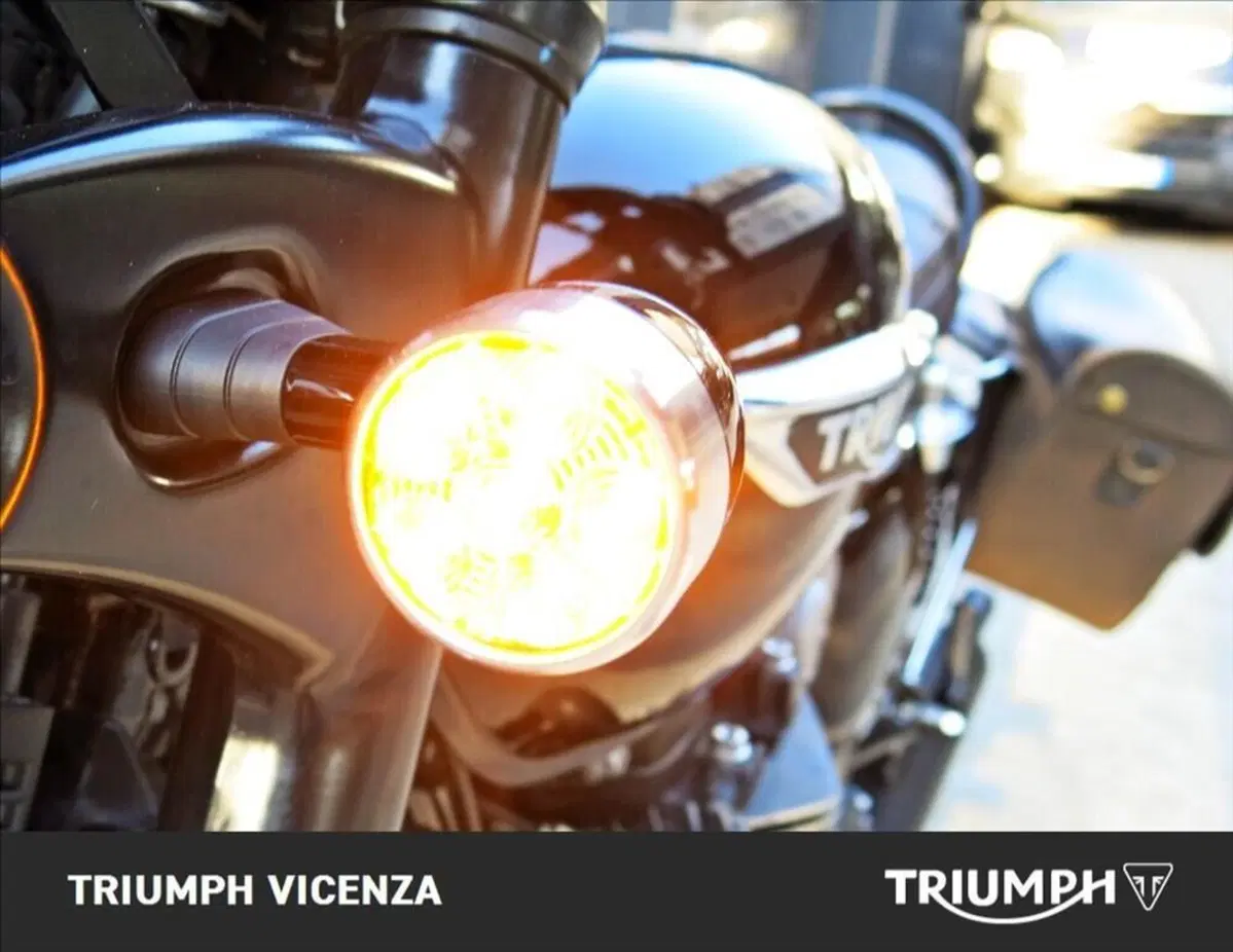 Triumph Bonneville T120 (2016 - 20) (10)