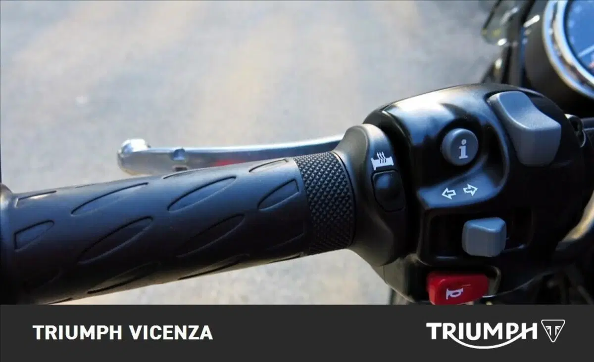 Triumph Bonneville T120 (2016 - 20) (11)