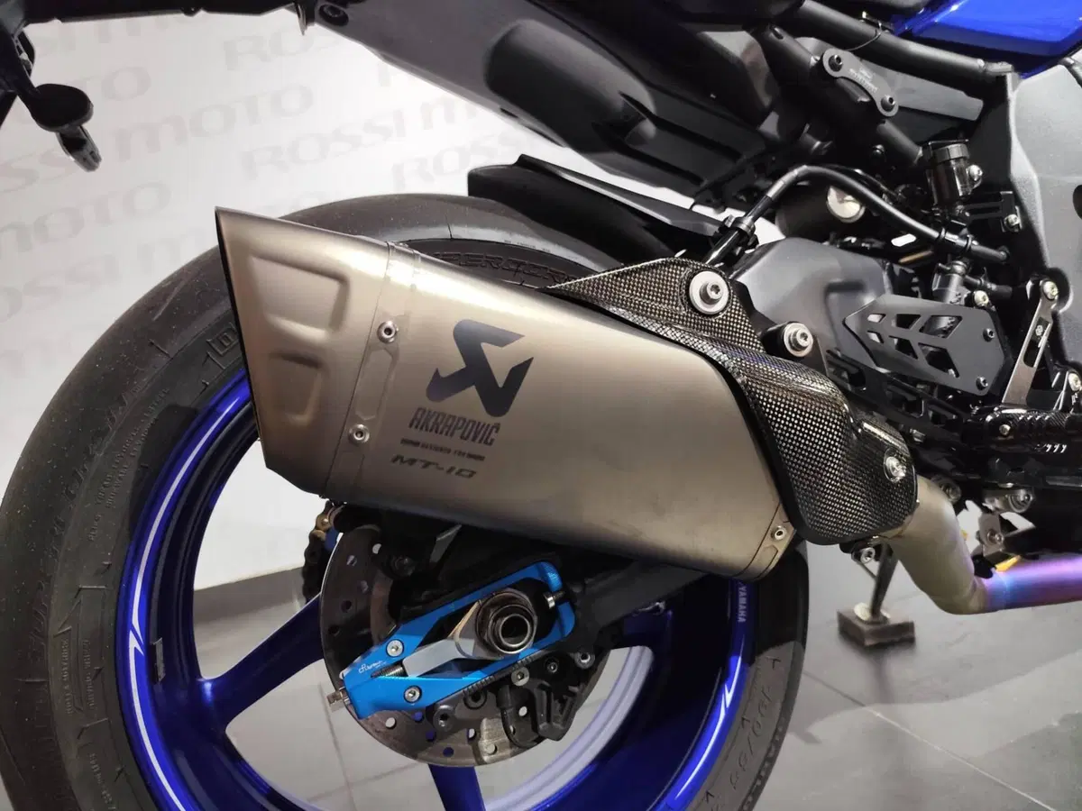 Yamaha MT-10 (2022 - 26) (2)