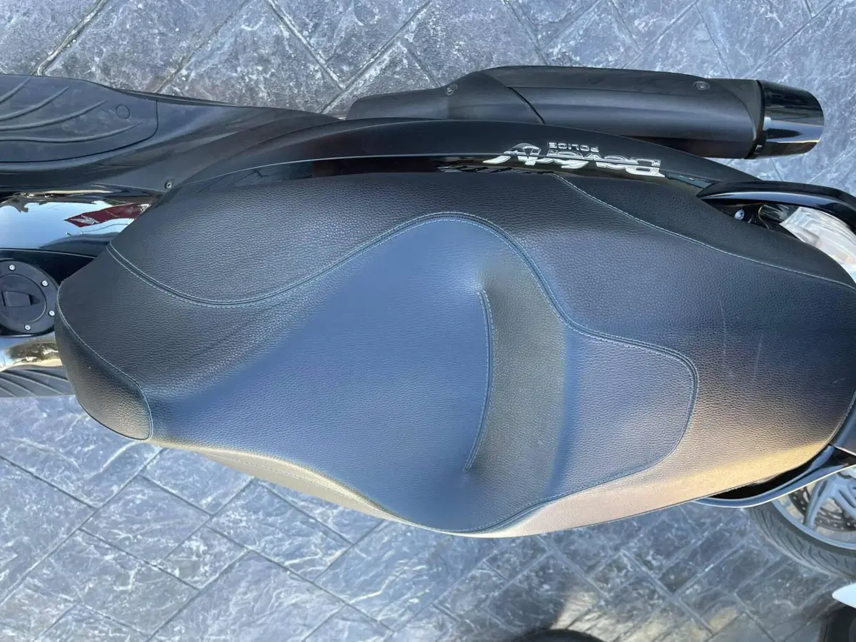 Piaggio Beverly 350 ABS (2016 - 20) (3)
