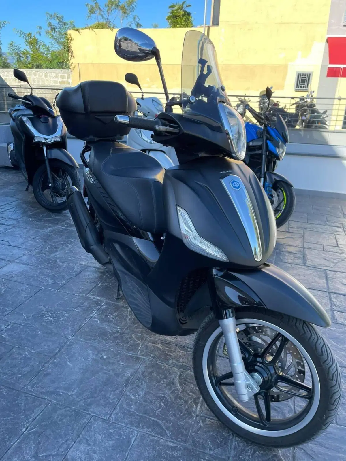 Piaggio Beverly 350 ABS (2016 - 20) (7)