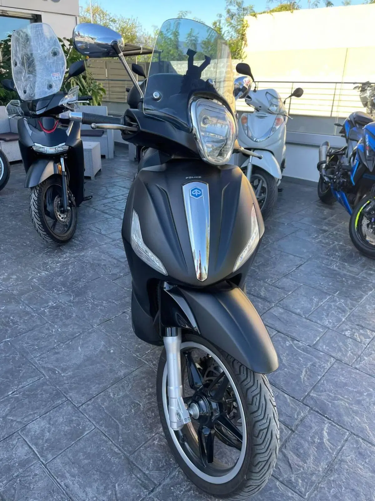 Piaggio Beverly 350 ABS (2016 - 20) (8)