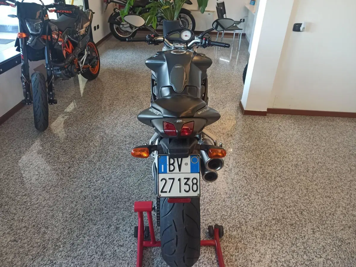 MV Agusta Brutale 750 S (2002 - 06) (3)