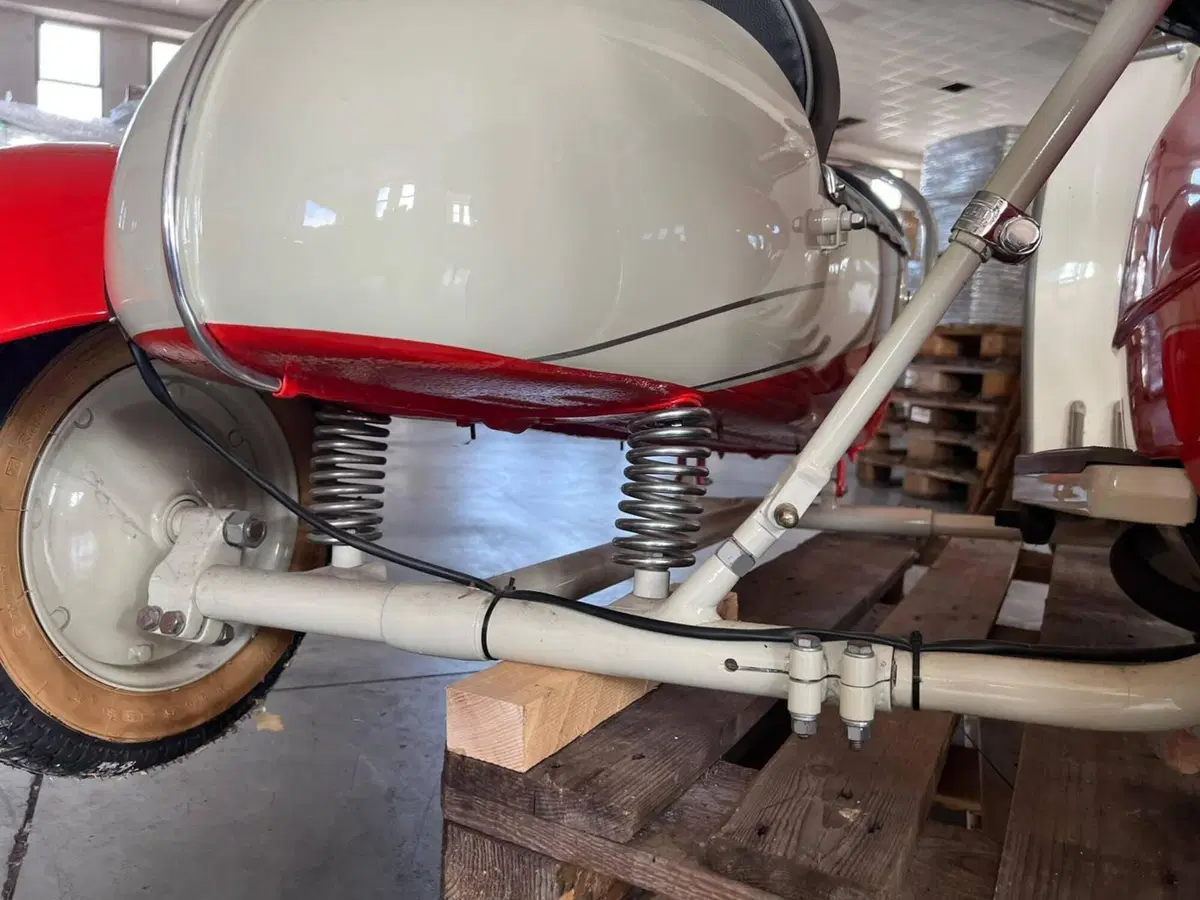 Lambretta Li 150 con sidecar in metallo omologato (6)