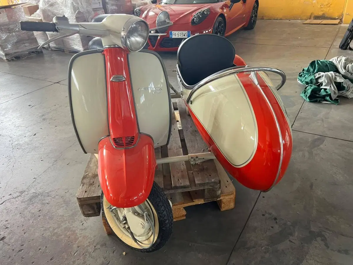 Lambretta Li 150 con sidecar in metallo omologato (7)
