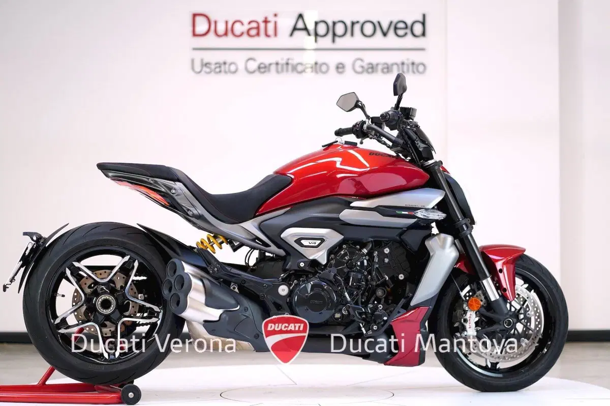 Ducati XDiavel V4 (2025 - 26) (8)