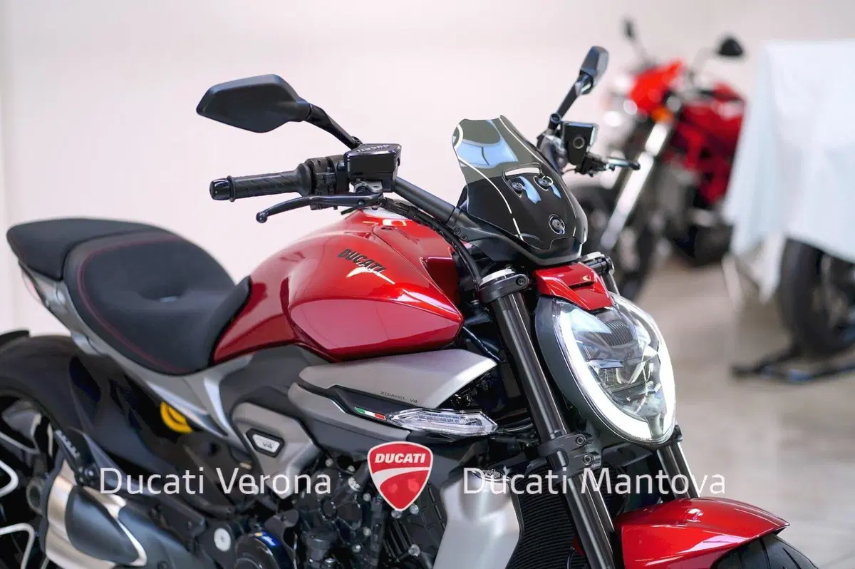 Ducati XDiavel V4 (2025 - 26) (9)