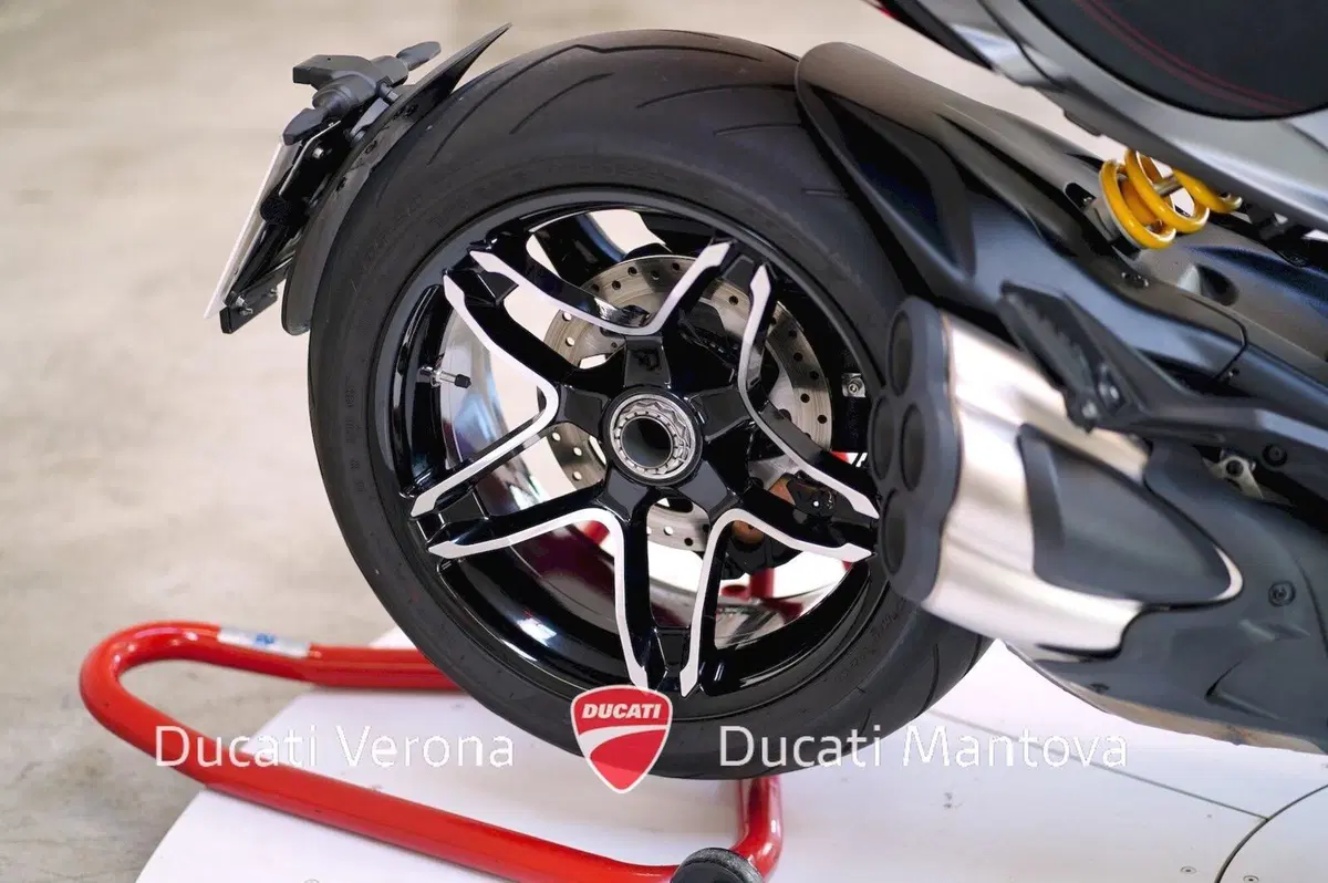 Ducati XDiavel V4 (2025 - 26) (10)
