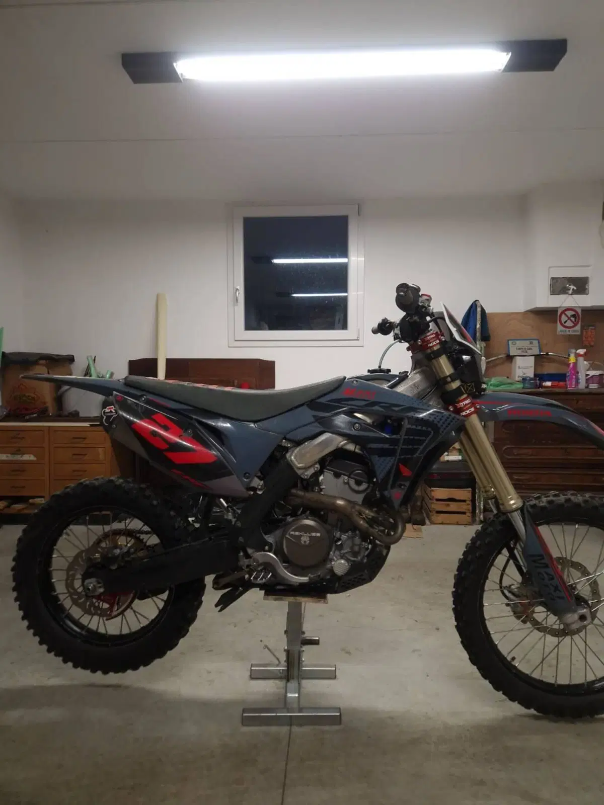 Honda CRF 250R (2018) (2)