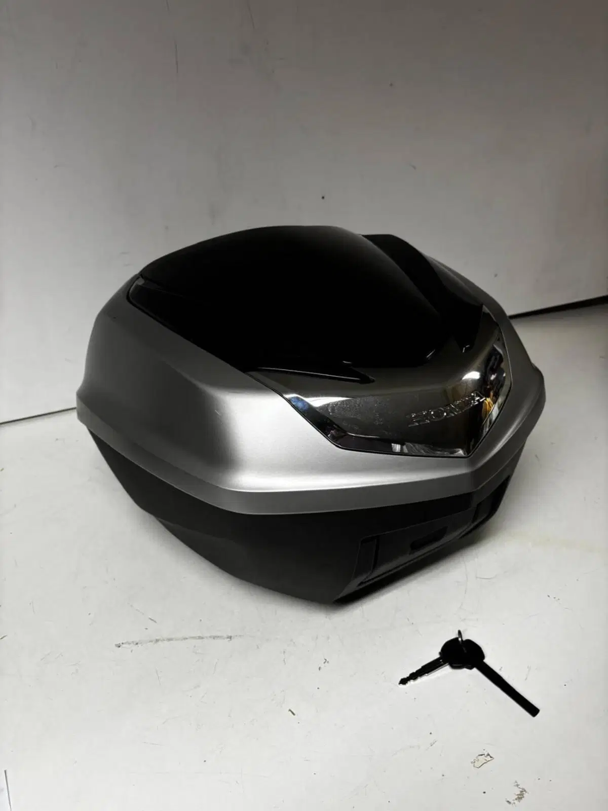 Bauletto posteriore SH originale Honda (4)